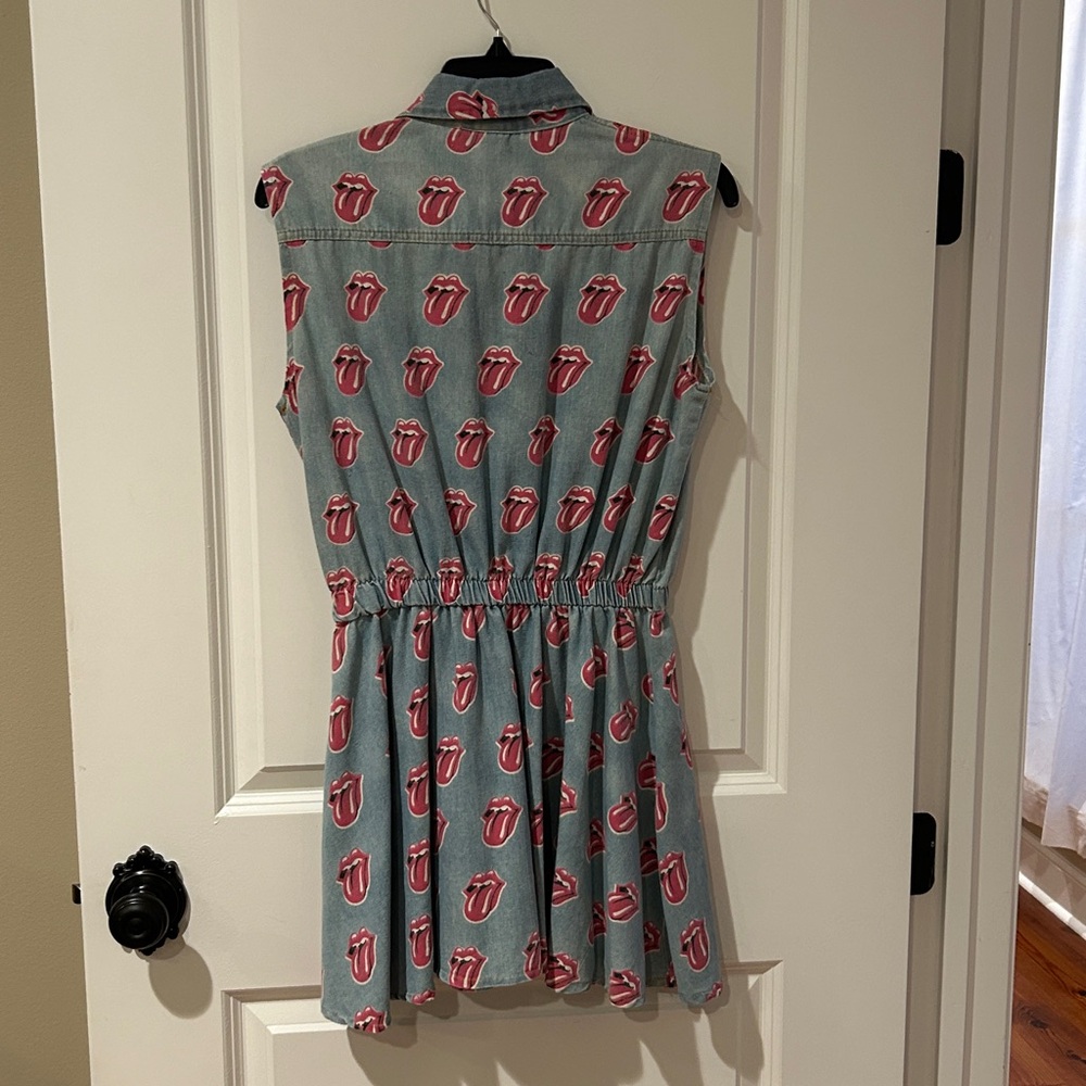 "ROLLING STONES" Fun Mini Dress! - Picture 3 of 6